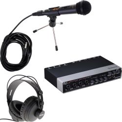 Steinberg UR44 USB Audio Interface Podcast Set