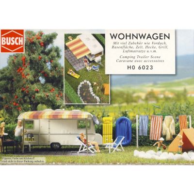 Busch 6023 - Wohnwagen mit Zubehör: : Spielzeug