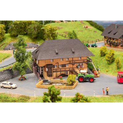 thumbnail image 2 of Faller 180629 Synchronous Craft Motor – New For Model Building 2 of 3